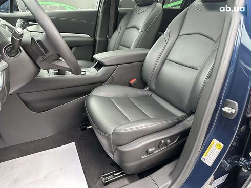 Cadillac XT4 2022 - фото 22