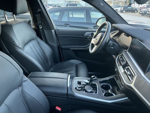 BMW X7 2022 - фото 36