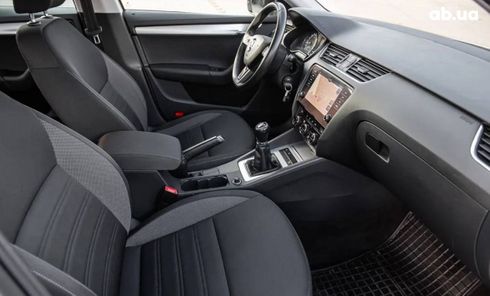 Skoda Octavia 2017 белый - фото 5