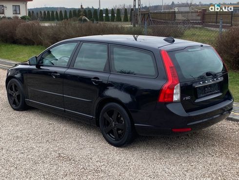 Volvo V50 2012 черный - фото 7