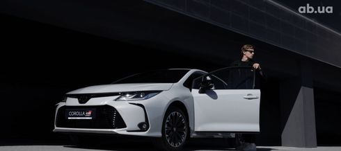 Toyota Corolla 2022 - фото 2