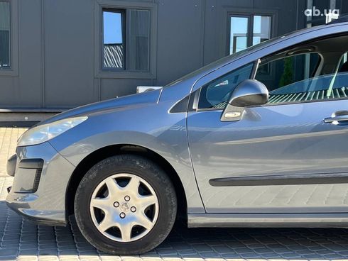 Peugeot 308 2010 серый - фото 70