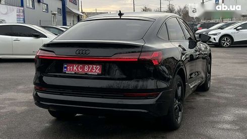 Audi E-Tron 2021 - фото 12