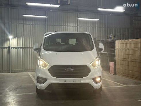 Ford Tourneo Custom 2021 - фото 2