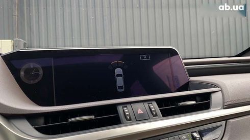 Lexus ES 2021 - фото 30