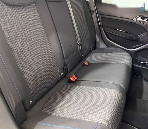 Peugeot 308 2019 - фото 20