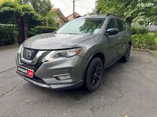 Продажа б/у Nissan Rogue 2017 года в Киеве - купить на Автобазаре