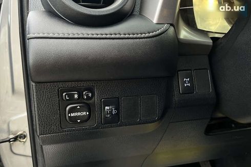 Toyota RAV4 2016 - фото 27