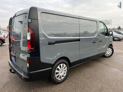 Renault Trafic 2020 - фото 24
