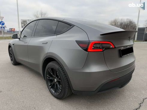 Tesla Model Y 2022 - фото 10