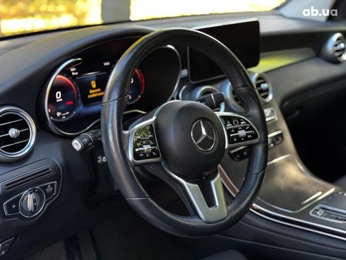 Mercedes-Benz GLC-Класс 2021 серый - фото 19
