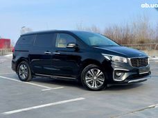 Продажа б/у Kia Carnival 2020 года в Киеве - купить на Автобазаре