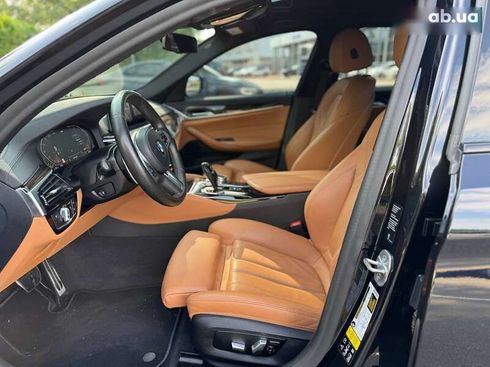 BMW 5 серия 2020 - фото 20