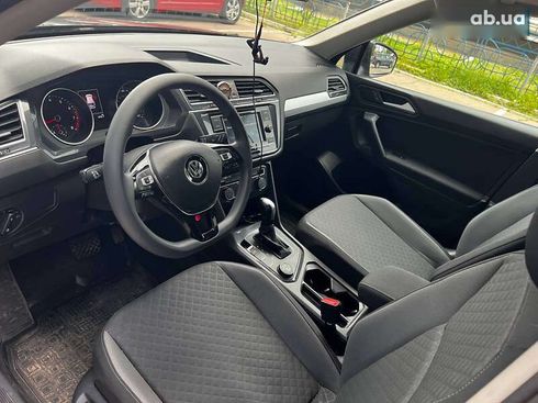 Volkswagen Tiguan 2019 - фото 8