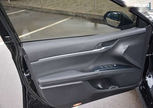 Toyota Camry 2019 - фото 14