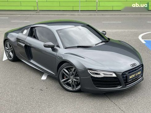 Audi R8 2013 - фото 6