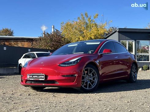 Tesla Model 3 2020 - фото 4