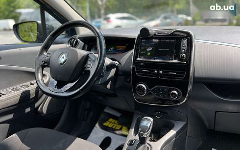 Renault Zoe 2017 - фото 20