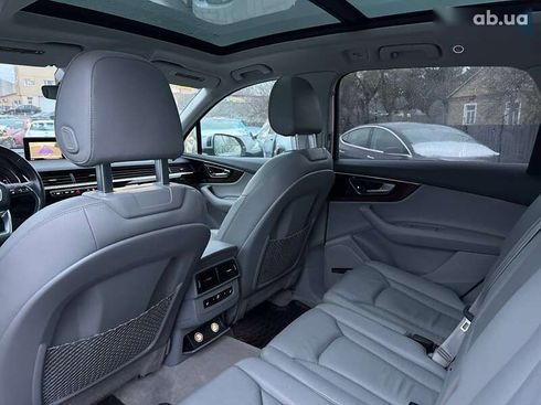 Audi Q7 2016 - фото 14