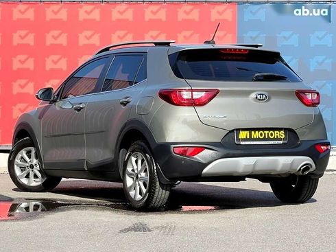 Kia Stonic 2018 - фото 3