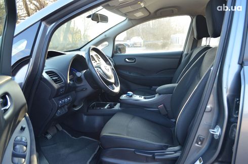 Nissan Leaf 2014 серый - фото 7