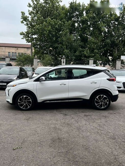 Chevrolet Bolt 2023 - фото 4