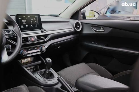 Kia Forte 2019 - фото 15