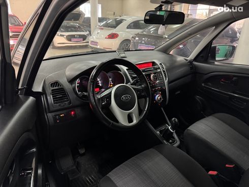 Kia Venga 2010 серый - фото 7