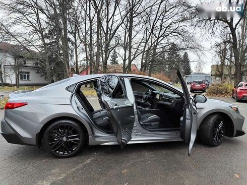 Toyota Camry 2024 - фото 22