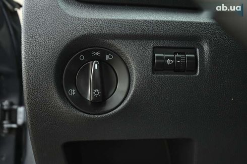 Skoda Fabia 2009 - фото 18