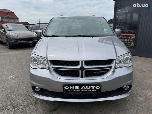 Dodge grand caravan 2017 - фото 4