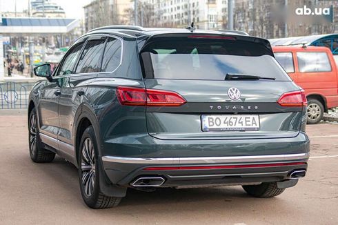 Volkswagen Touareg 2019 - фото 7