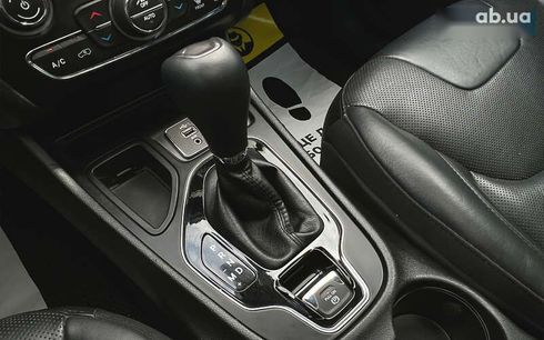 Jeep Cherokee 2018 - фото 18