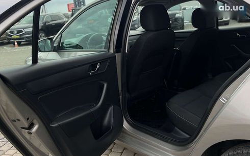 Skoda Rapid 2013 - фото 20