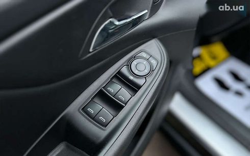 Chevrolet Volt 2015 - фото 14