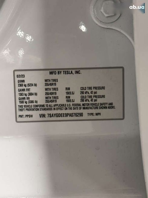 Tesla Model Y 2023 - фото 4