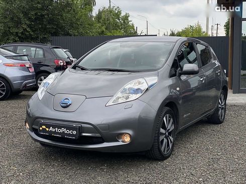 Nissan Leaf 2015 - фото 4