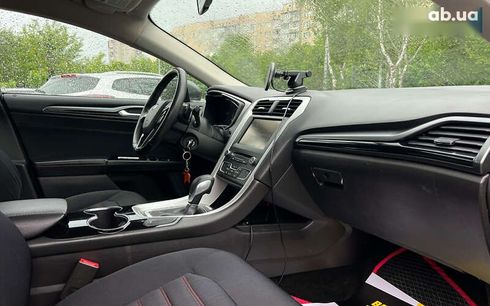 Ford Fusion 2016 - фото 10