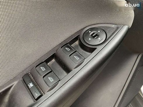 Ford Focus 2014 - фото 17