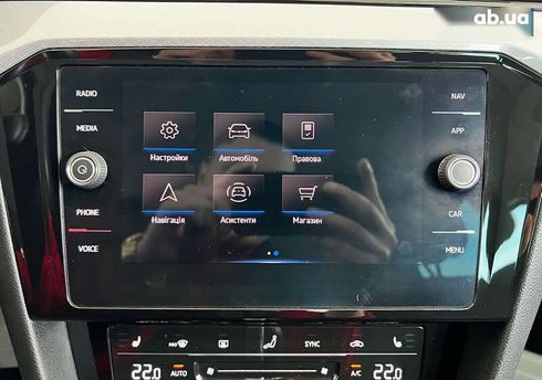 Volkswagen Passat 2021 - фото 28
