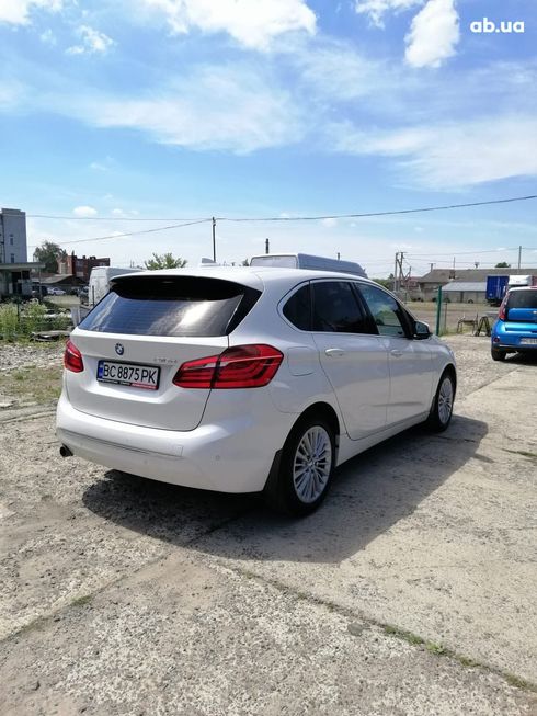 BMW 2 серия Active Tourer 2016 белый - фото 5