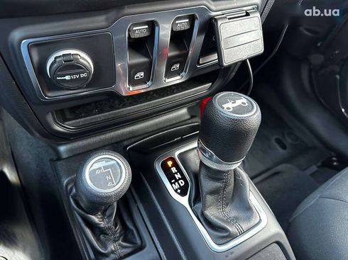 Jeep Wrangler 2018 - фото 20