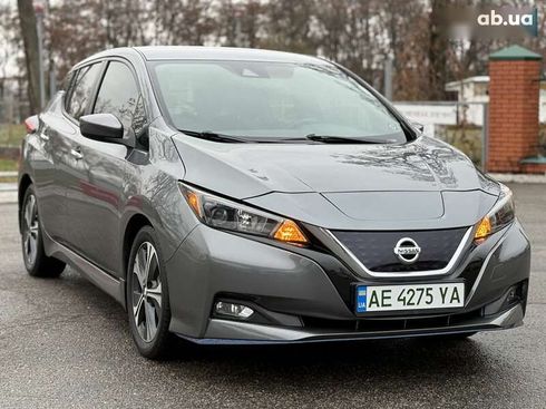 Nissan Leaf 2021 - фото 21