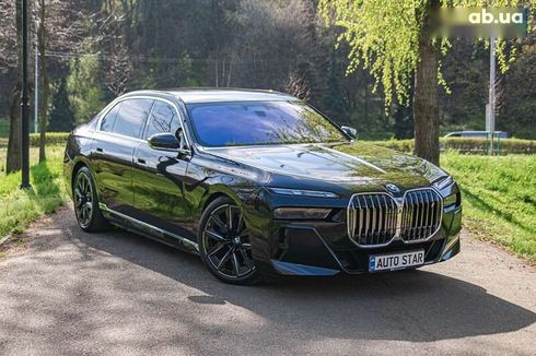 BMW i7 2022 - фото 3