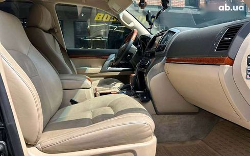 Toyota Land Cruiser 2012 - фото 13