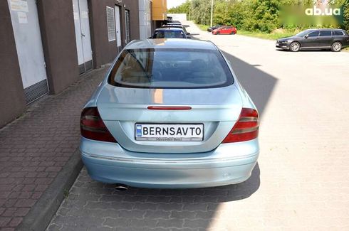 Mercedes-Benz CLK-Класс 2003 - фото 9