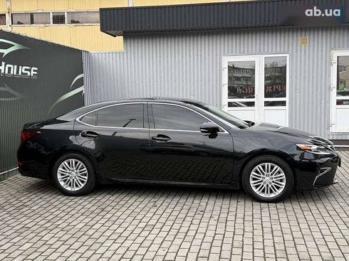 Lexus ES 2017 - фото 9