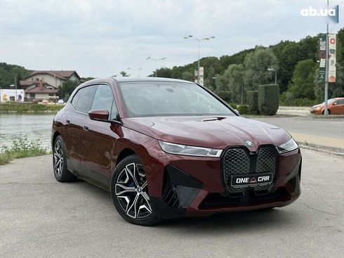 BMW iX 2022 - фото 8