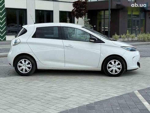Renault Zoe 2013 - фото 8