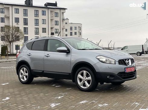 Nissan Qashqai 2011 - фото 24